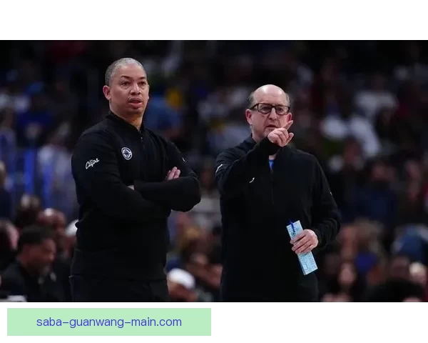 泰伦卢称加兰是顶尖射手鼓励多投三分抓住机会勇敢出手